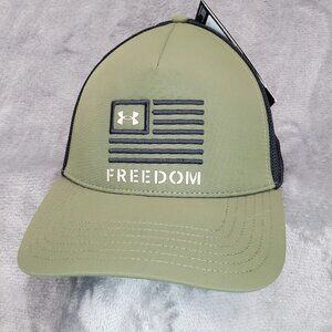 Under Armour Mens UA Freedom Trucker Hat Baseball Cap Green OSFA USA Flag New